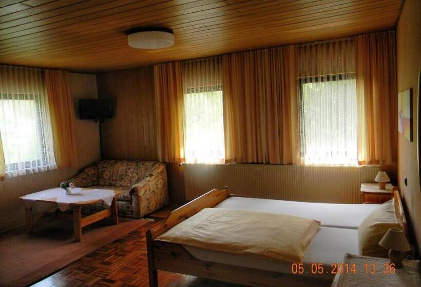 标准三人间, Landgasthof Wiesenmühle