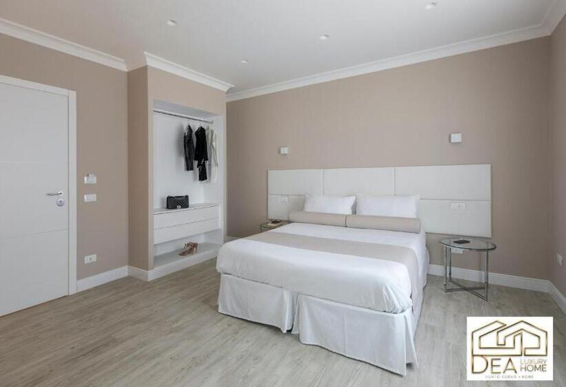 חדר סטנדרט עם מיטת קינג, Ponte Milvio Suite