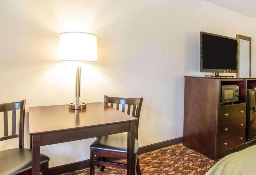 Номер Стандарт, Quality Inn