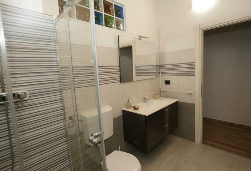 اتاق استاندارد چهار تخته, B&b L Antico Portico