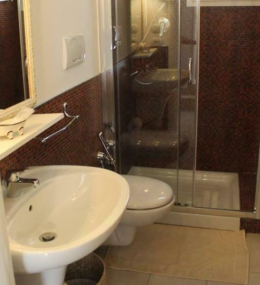 اتاق استاندارد, A Regola D'arte Dimora