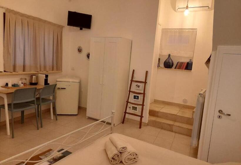 اتاق استاندارد, A Regola D'arte Dimora