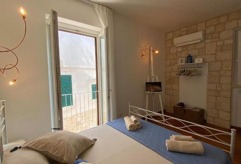 سوییت خانوادگی, A Regola D'arte Dimora