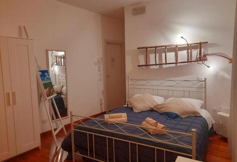 سوییت خانوادگی, A Regola D'arte Dimora