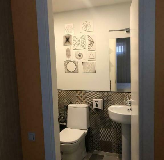 اتاق استاندارد, In City