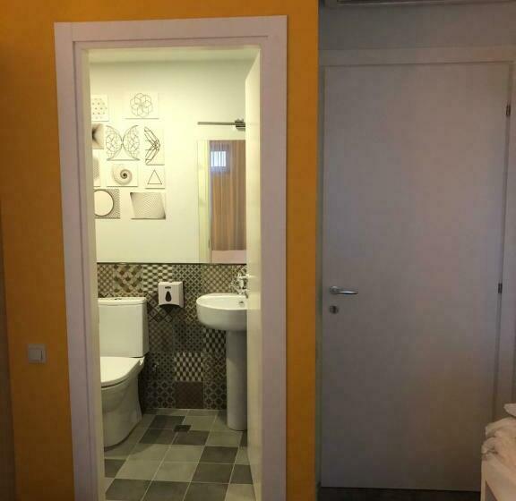 اتاق استاندارد, In City