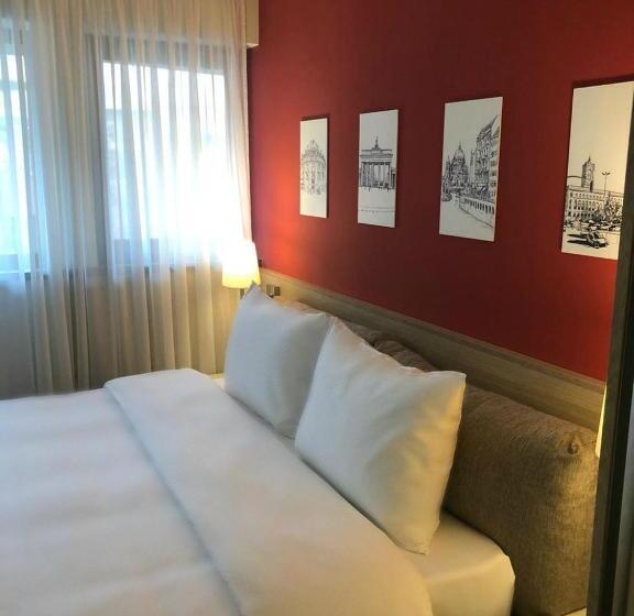 اتاق استاندارد, In City