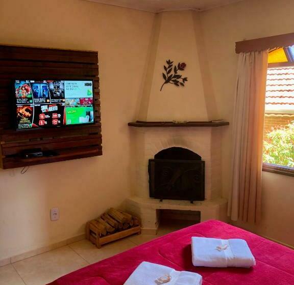 جناح, Pousada Palma Chalés