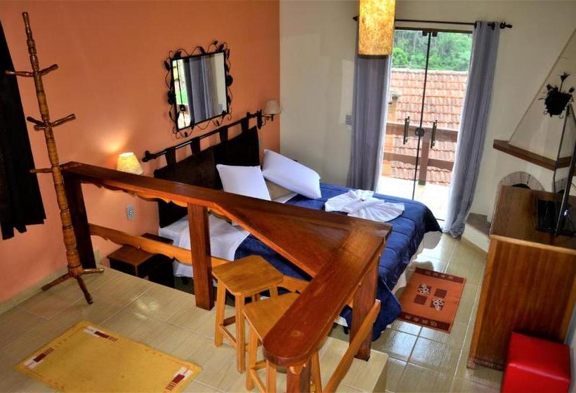 جناح مزوَّد بشرفة, Pousada Palma Chalés