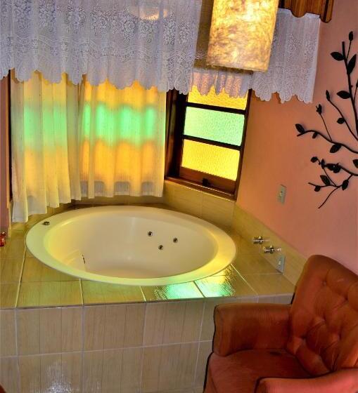 جناح مطلّ علي الجبل, Pousada Palma Chalés