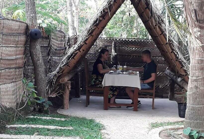 اتاق استاندارد, Yaluwa Tourist Rest & Cooking Class