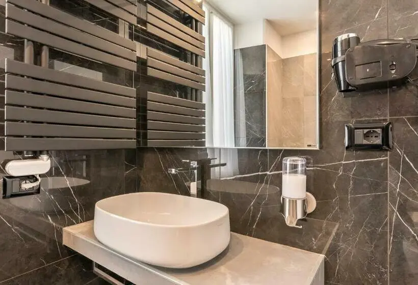 اتاق لوکس با چشمانداز شهر, Benso Rooms