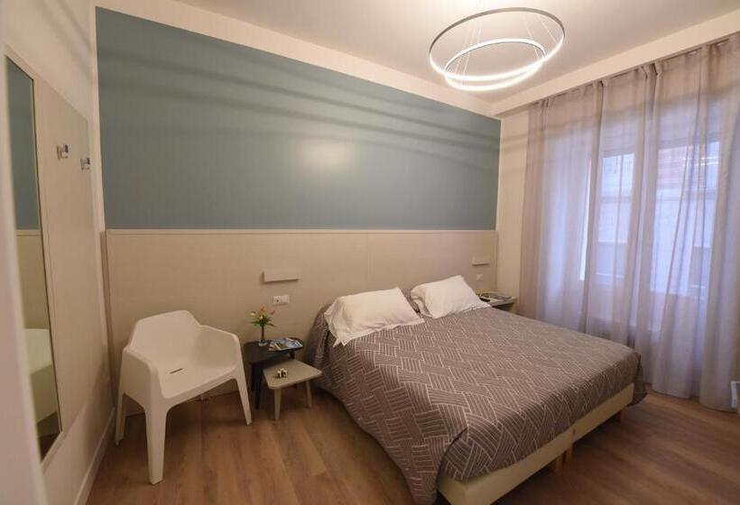 四人标准间, Nicola S Luxury Rooms