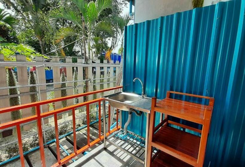 ファミリールーム, Runa Group House Samed