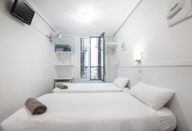 اتاق استاندارد, Pensión Santa Clara