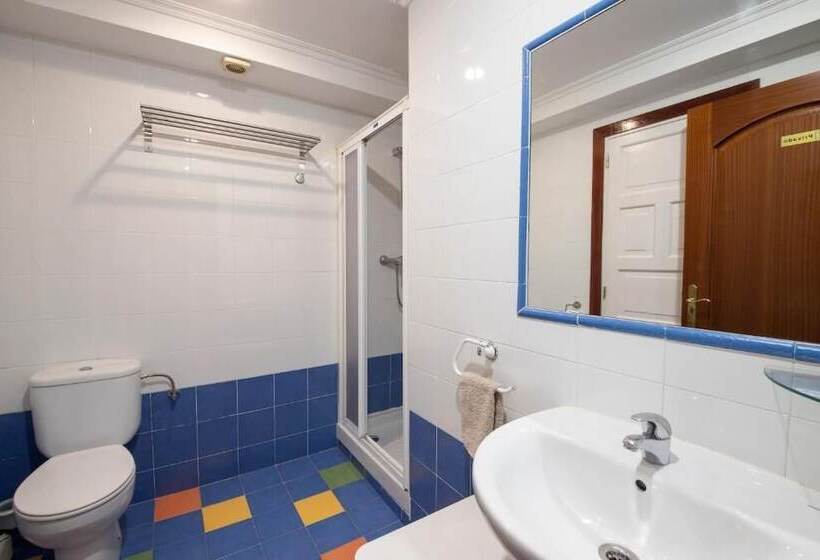 اتاق استاندارد, Pensión Santa Clara