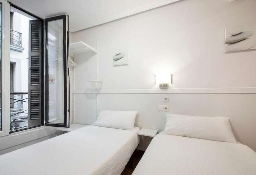 اتاق استاندارد, Pensión Santa Clara