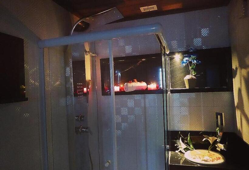 带1个卧室的豪华公寓, Sol Victoria Marina Lofts