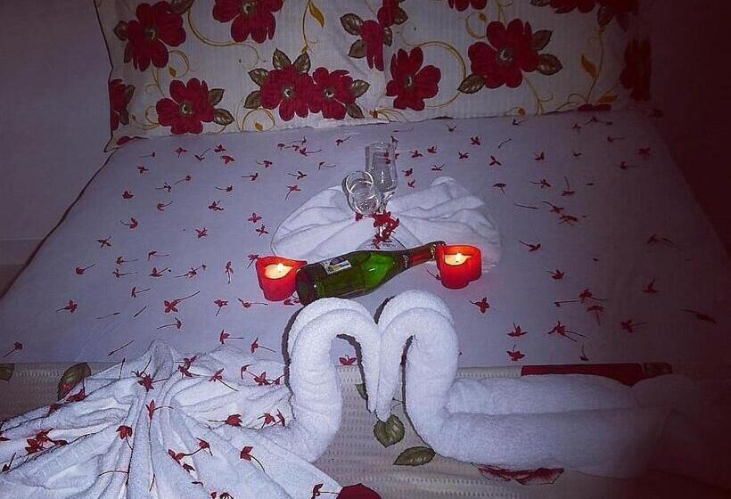 带1个卧室的豪华公寓, Sol Victoria Marina Lofts