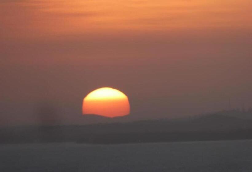 带1个卧室的豪华公寓, Sol Victoria Marina Lofts