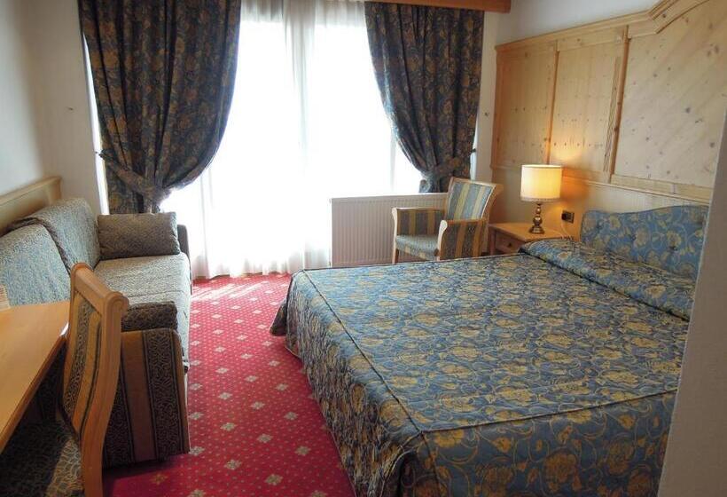 标准间带阳台, Alpen Hotel Corona