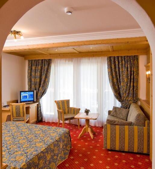 اتاق استاندارد با بالکن, Alpen Hotel Corona