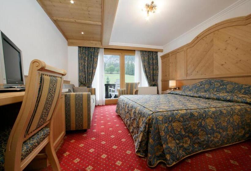 标准三人间, Alpen Hotel Corona