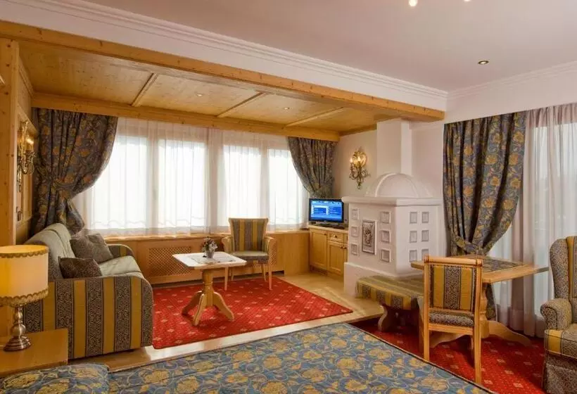 ジュニアスイート, Alpen Hotel Corona