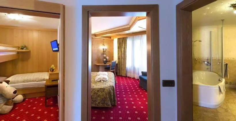 ２ベッドルームスーペリアスイート, Alpen Hotel Corona