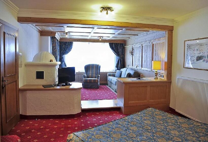豪华三人间, Alpen Hotel Corona