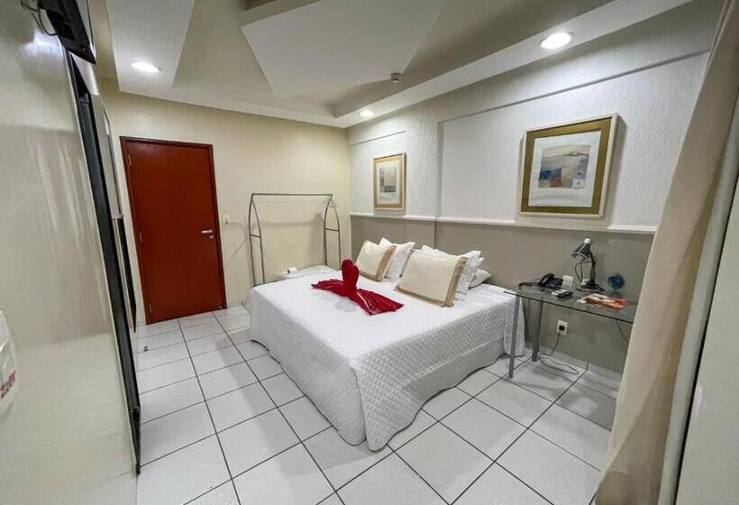 스탠다드 룸 킹사이즈 침대, Canada