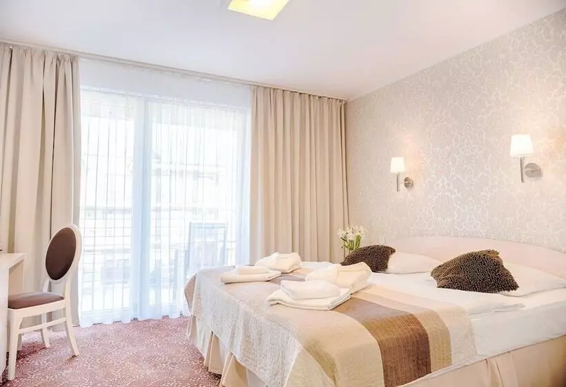Perhehuone, Dom Kuracyjny Hotel Messa