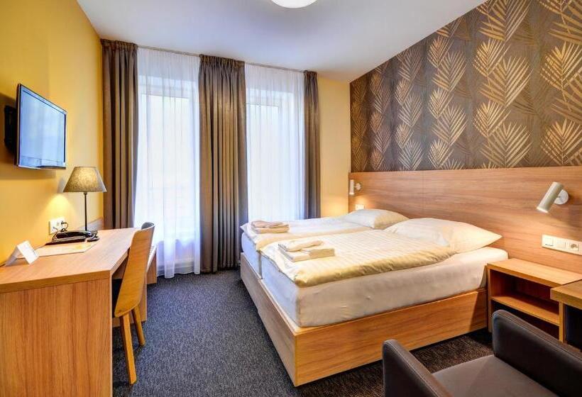 Superior Room with Terrace, Helios