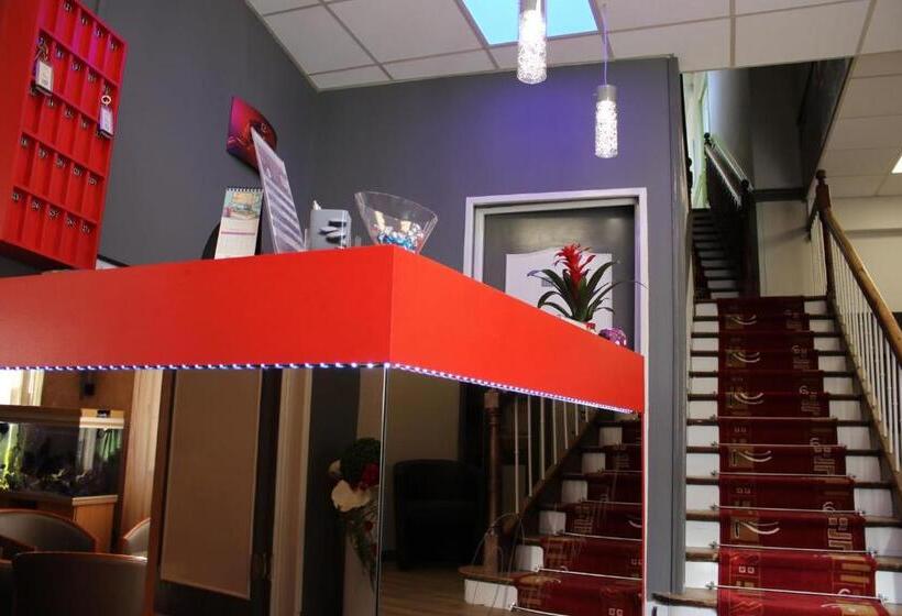 2ダブルベッドのスタンダードルーム, Hôtel Pedussaut