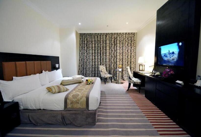 高级大房间, Millennia Olaya