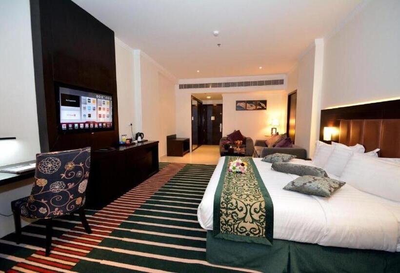 高级大房间, Millennia Olaya