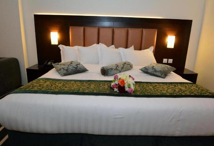 高级大房间, Millennia Olaya