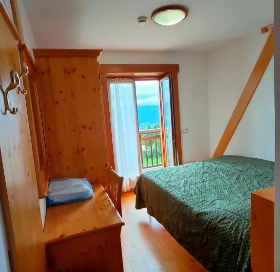 基本间, Rifugio Predaia Ai Todesci