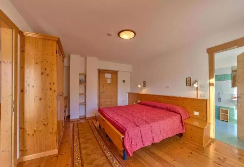 ファミリールーム, Rifugio Predaia Ai Todesci