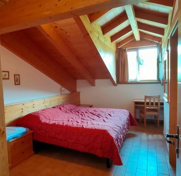 חדר סטנדרט, Rifugio Predaia Ai Todesci