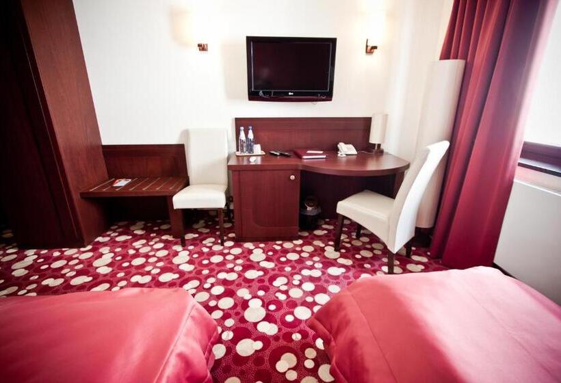 חדר קומפורט, Rodan