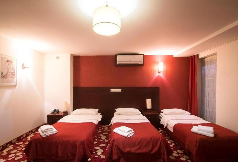 חדר קומפורט לשלושה, Rodan