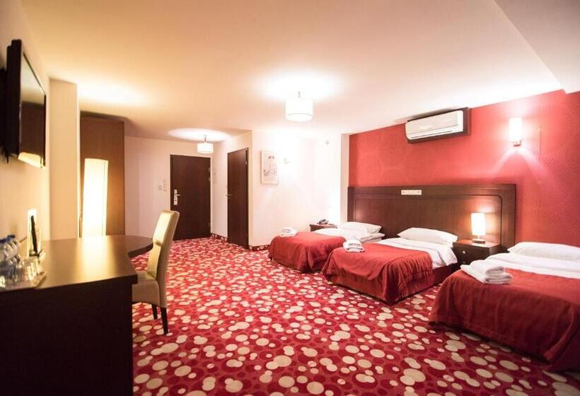 חדר קומפורט לשלושה, Rodan