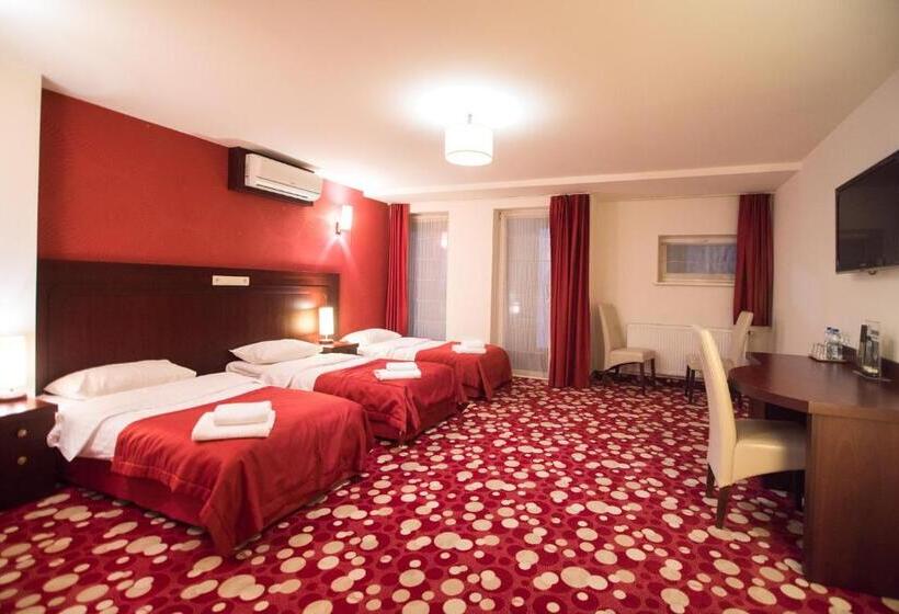 חדר קומפורט לשלושה, Rodan