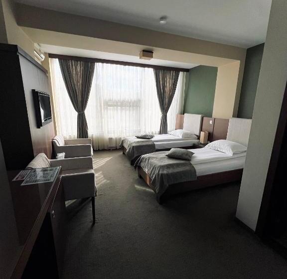 اتاق استاندارد یک نفره, Royale