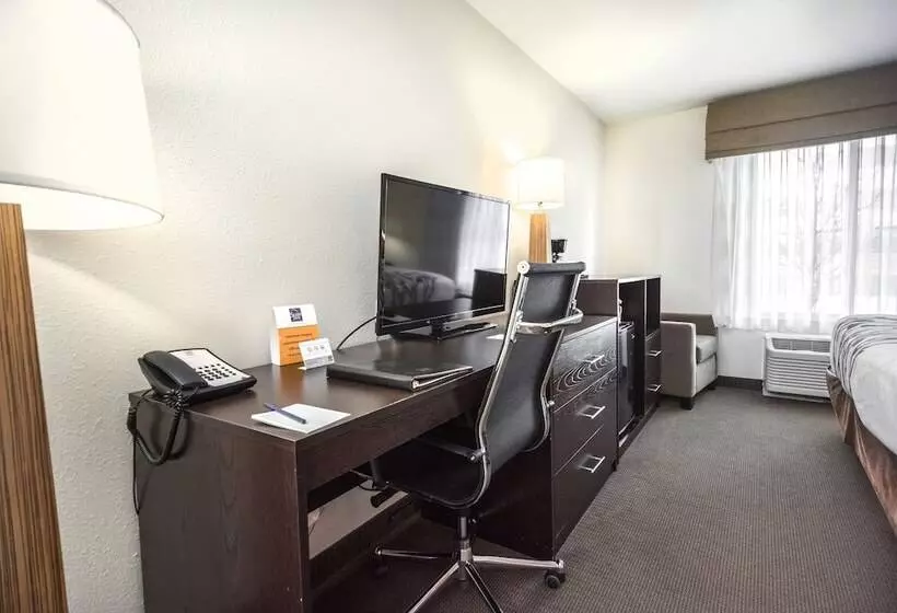 2ダブルベッドのスタンダードルーム, Sleep Inn & Suites And Conference Center Downtown