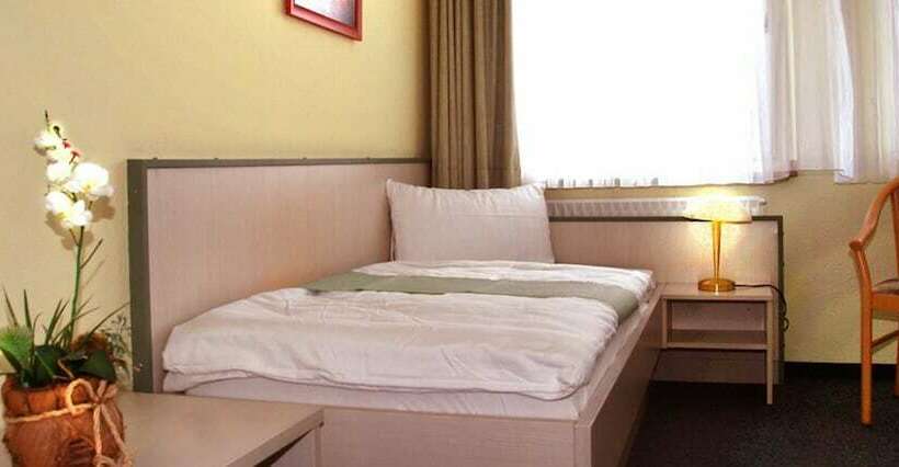 스탠다드 룸, Sportforum