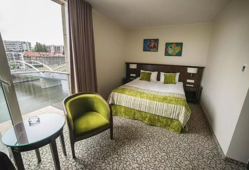 Standard-huone Parveke, Starka