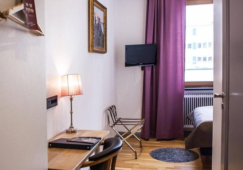 标准单人间, Stora Hotellet Osby