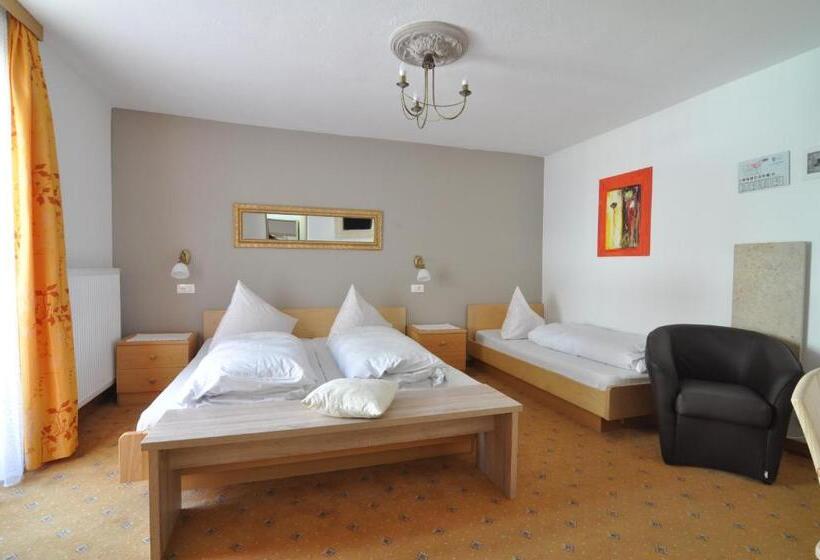 标准三人间, Traube   Stelvio